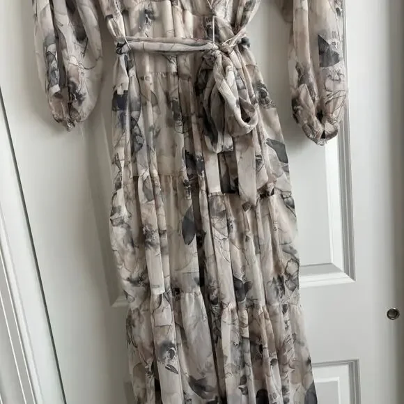 Calvin Klein Floral Chiffon Maxi Dress Sz 8 Faux Wrap Long Sleeve Tiered V-Neck - Picture 4 of 16